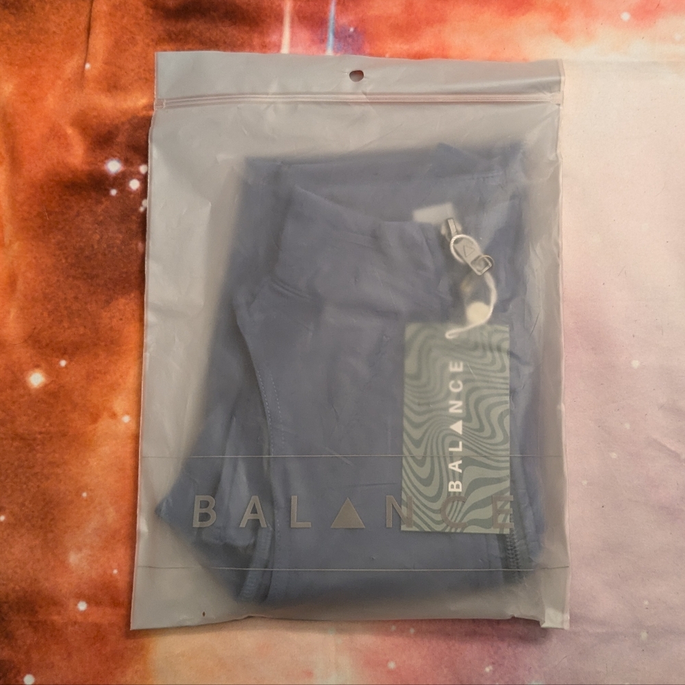 🌧️ Balance Athletica Vitality Rainfall Refine Bra Crop Top Size Small